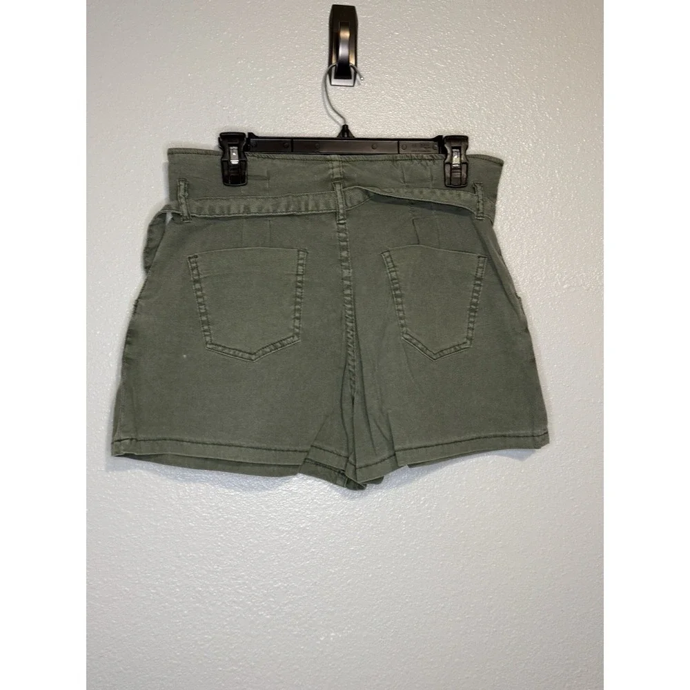 Bohme Olive Green Tie Smocked Waist Shorts Womens Medium NWT‎